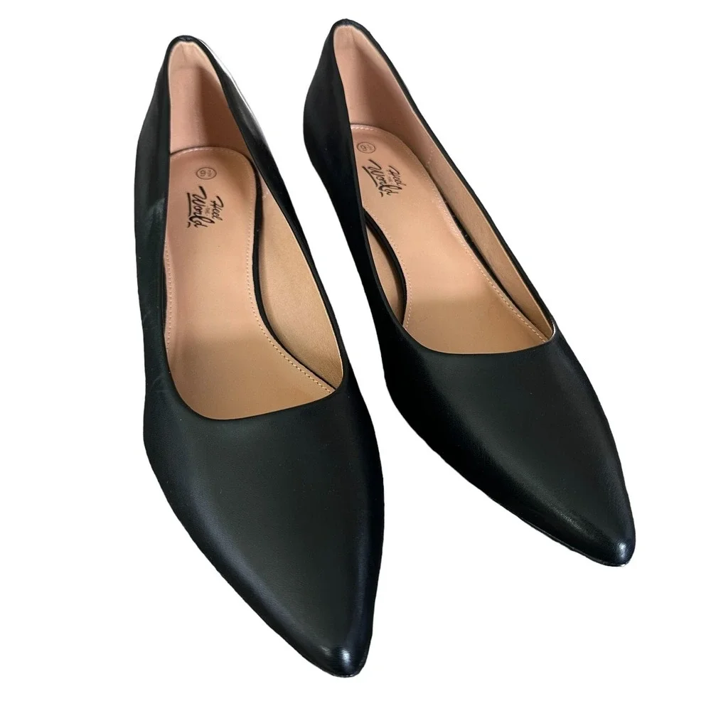 Heel The World‎ Women's 9.5 M Pumps with Kitten Heels Comfort Pointed Toe Dress